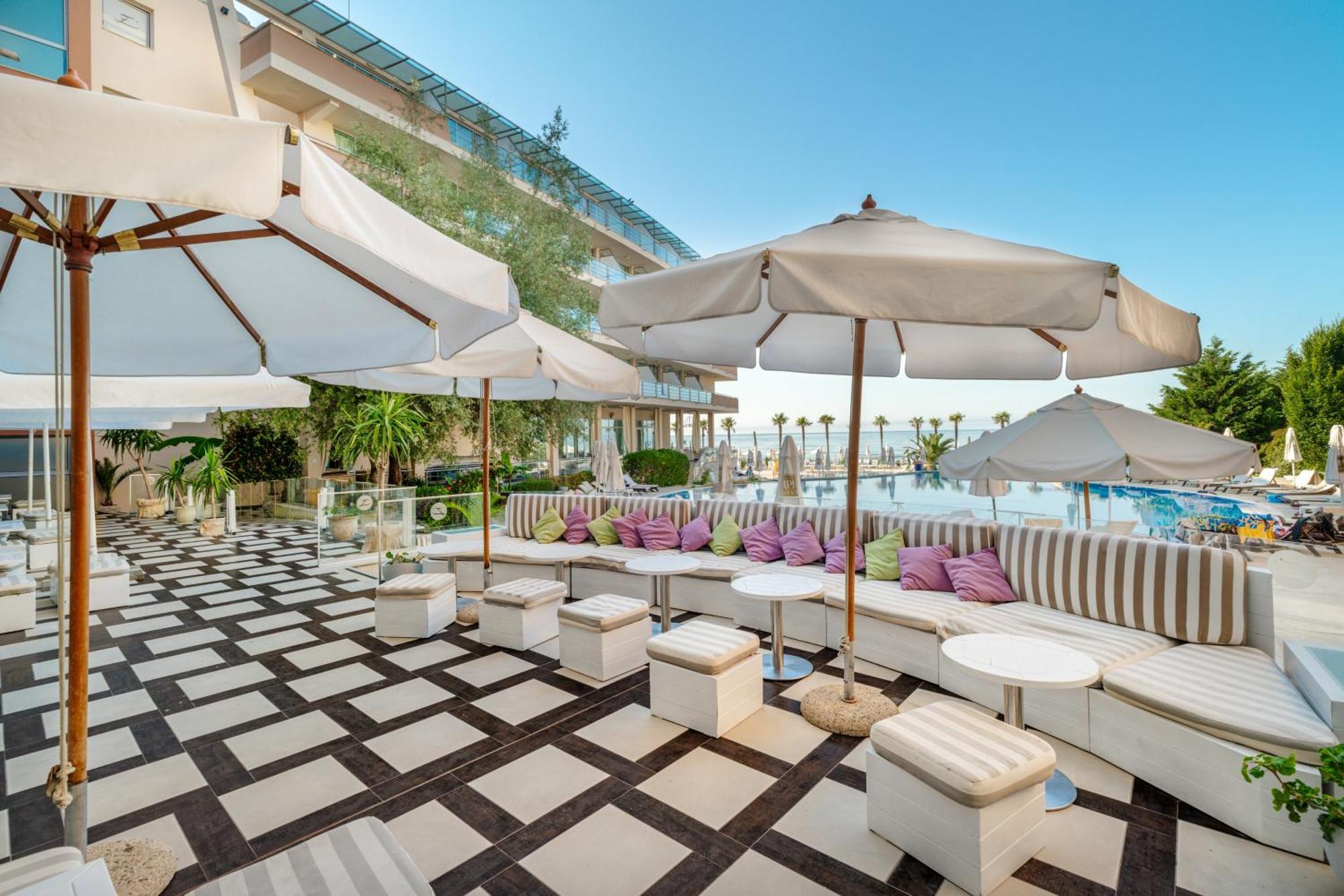 Hotel Sandy Bay Elenite