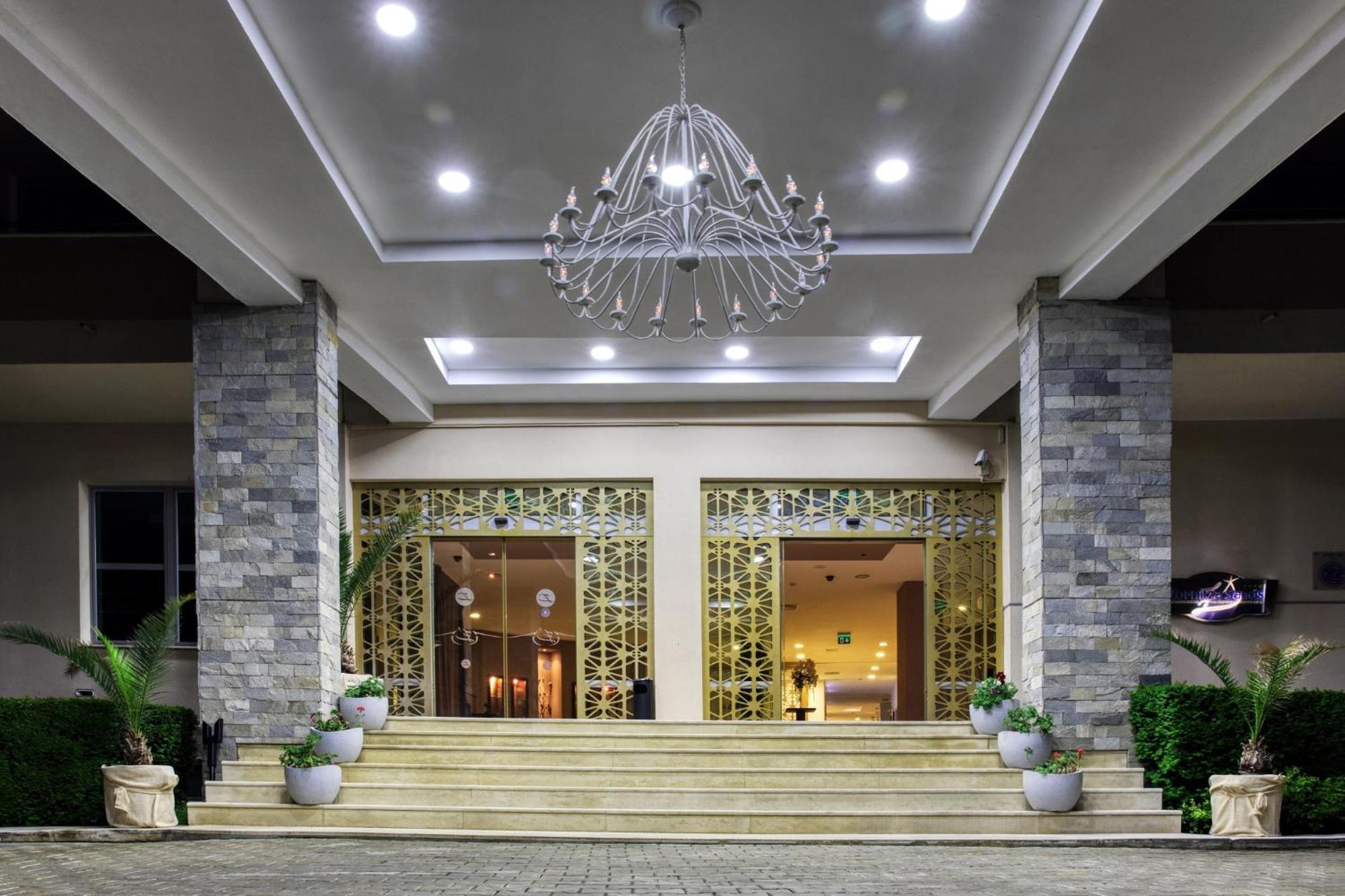Sandy Bay 4*